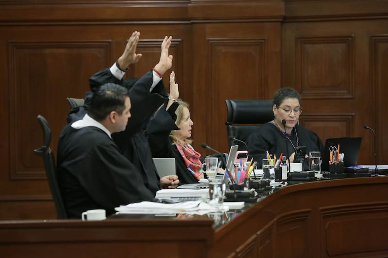 Plazos y sanciones: Ley de hidrocarburos. Amparo en Revisión 243/2026.