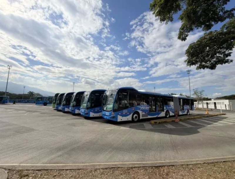 Con la incorporación de estos cinco buses, el MIO cuenta ahora con 41 vehículos eléctricos, entre buses complementarios y articulados.