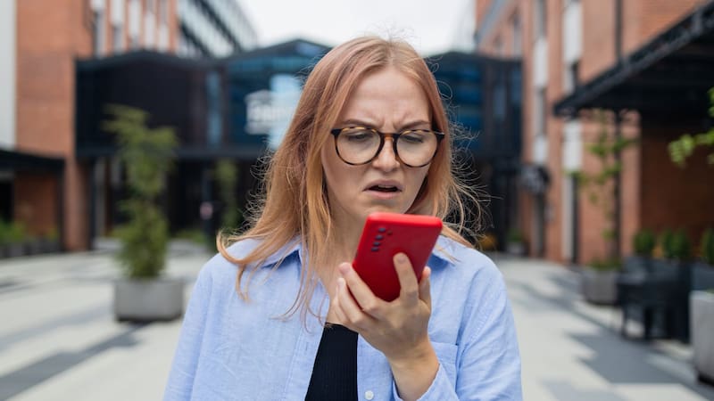 El esfuerzo de la vista en objetos cercanos será uno de los motivos de miopía en los próximos años