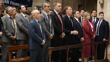 Misa por el Papa Francisco: una postal de convivencia forzada entre Adorni, Villarruel y Kicillof