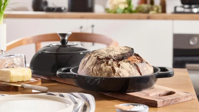 El aliado perfecto para los amantes de la cocina: este molde de hierro fundido de Lidl es perfecto para cocinar pan y otros alimentos.