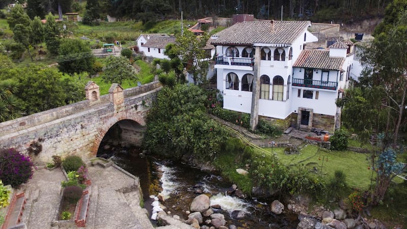 El encanto de Monguí, Boyacá: naturaleza, cultura y patrimonio colonial para el puente de la Virgen. Fuente: Shutterstock.