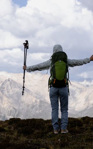 Subió un volcán para celebrar su cumpleaños y murió tras una brutal caída