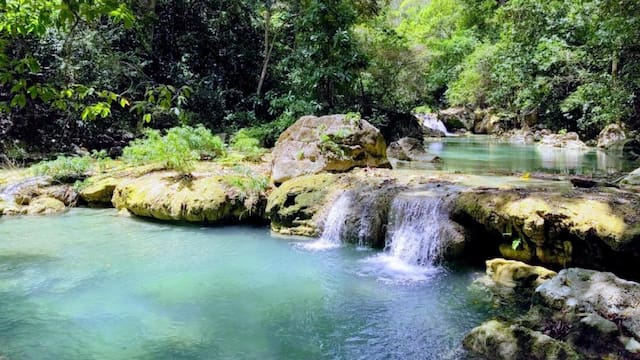El paraíso oculto de La Guajira: piscinas naturales de agua cristalina en medio del bosque que enloquece a los turistas