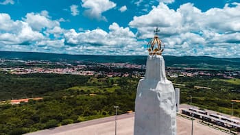 Un país latino que será potencia mundial levanta la estatua más alta del continente: fue una inversión histórica y es el orgullo de una nación