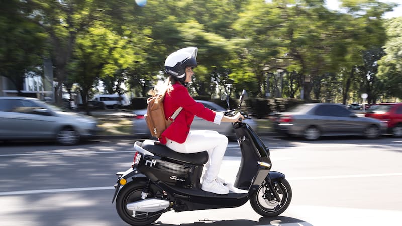 Cambian las motos y bicicletas eléctricas: conducir ya no será tan fácil en CDMX por orden del Gobierno