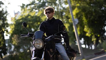 Confirmado | Por fuerza de la ley RSA 265:122, los motociclistas no están obligados a usar casco en este estado