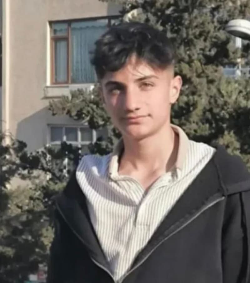 Muhammed Kendirci, un adolescente turco de 15 años, falleció en la unidad de cuidados intensivos luego de una lucha de cinco días.