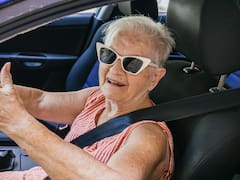 ¿A qué edad nunca más te van a dar el carnet de conducir, de acuerdo a la DGT?