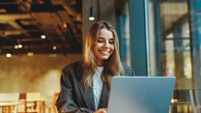 El Gobierno lanza un plan para mejorar la Formación Profesional, facilitar el acceso a nuevos empleos y cubrir puestos clave