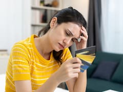 Tapando baches financieros|Dos de cada tres mexicanos usan créditos para pagar otros préstamos