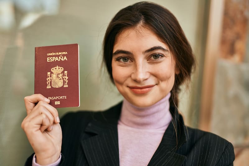 Un pasaporte vigente y en buen estado puede evitar demoras, rechazos en frontera o problemas con visados y autorizaciones previas.