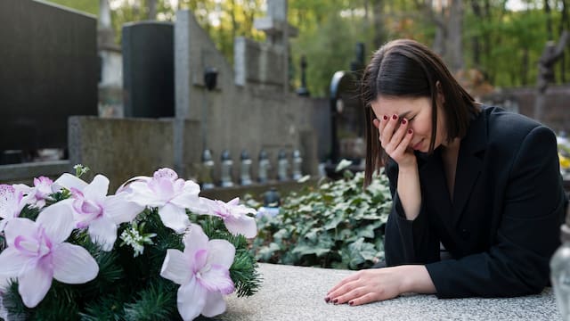 Adiós al Impuesto de Sucesiones: los hijos de los fallecidos no deberán pagarlo, pero solo en estos casos