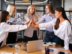 Más allá del contexto: la decisión personal detrás del liderazgo en las mujeres