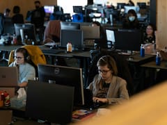 El #8M y la ilusión corporativa: los tres errores que frenan la verdadera inclusión femenina