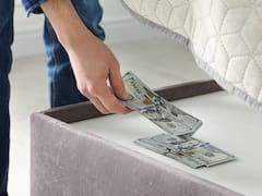 Multarán a las personas que tengan dólares en su casa y no cumplan con este requisito clave