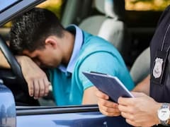 Confirmado | Ahora el Gobierno obligará a pagar 500 dólares en multas a todos los conductores que tengan esto dentro de sus autos