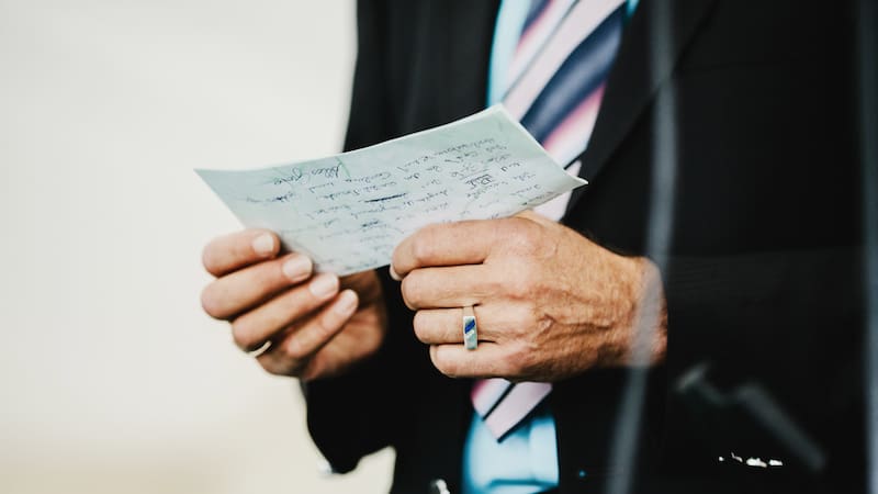 Sin embargo, el monto relativamente bajo y el carácter específico de la norma reflejan su antigüedad.