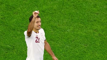 España es el primer finalista del Mundial tras vencer a una Francia desconocida