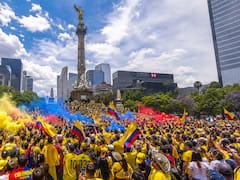 Mundial 2026 | Colombia tiñe de rojo, azul y amarillo el Ángel de la Independencia a horas de su debut mundialista