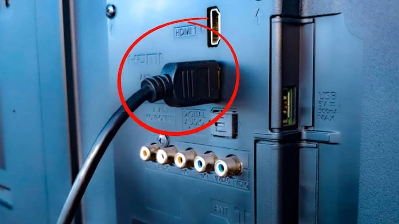 Nadie lo sabe: cómo convertir una TV vieja en un Smart TV de última generación con Netflix y películas gratis