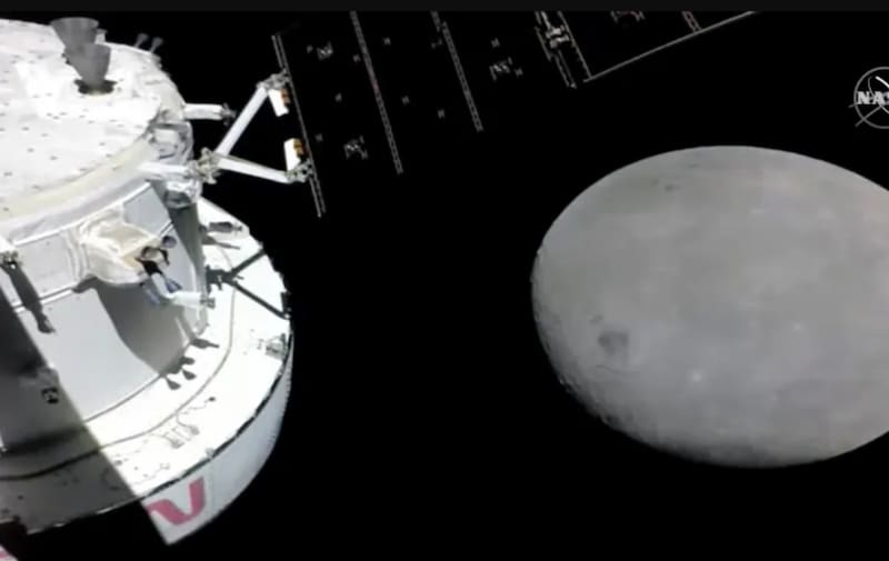 Momento exacto en que la Tierra desaparece de la visión, registrado por la NASA.