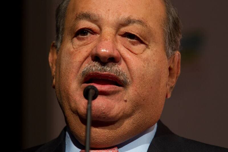 Carlos Slim gana una obra clave del nuevo tren del norte. Fuente: Shutterstock.