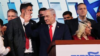 Elecciones en Israel: Netanyahu mantiene la ventaja, pero los partidos árabes ganan peso en la pelea por formar Gobierno