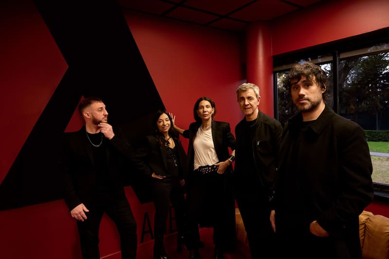 A la hija mayor de Cherñajovsky le toca, ahora, el desafío de relanzar Agens