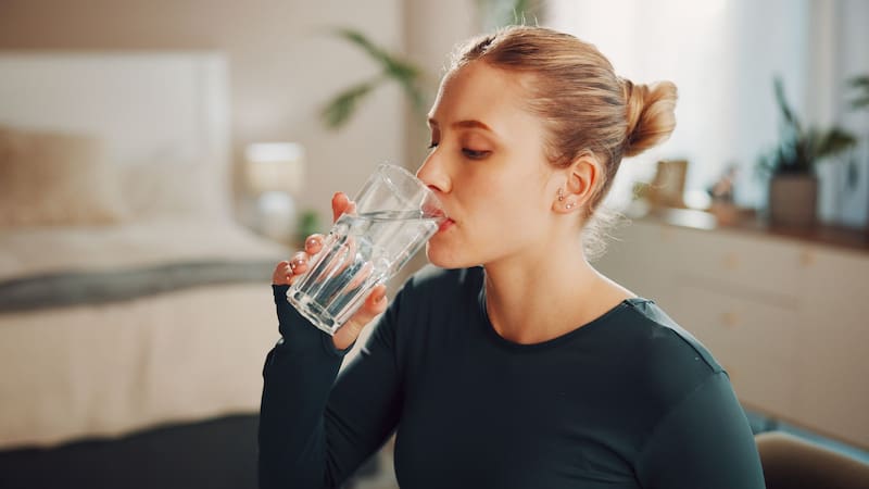 Ni 1 ni 3: la ciencia confirmó cuántos litros de agua hay que beber por día para mantenerse hidratado y estar saludable
Fuente: Shutterstock