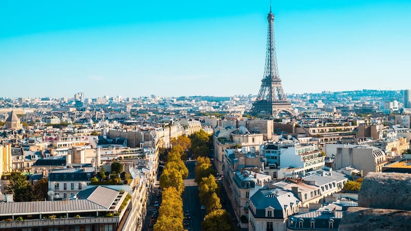Ni el Louvre ni la Torre Eiffel: este destino es el más visitado de Francia. Foto: Freepik