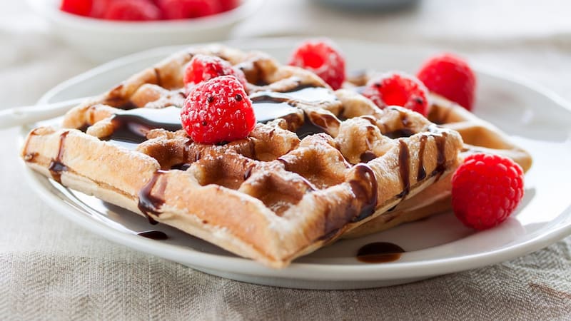 Ni harina ni azúcar: cómo hacer wafles saludables para la merienda. Foto: Freepik