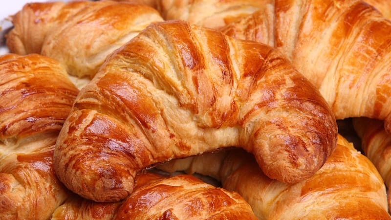 Ni harina ni manteca | La receta secreta de los maestros pasteleros para hacer las medialunas más esponjosas y en minutos
Fuente: Shutterstock