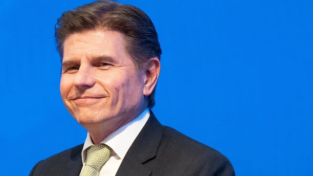 Es argentino y lideró la Bolsa de Hong Kong: revela los secretos de la economía china y cómo aprovecharlos