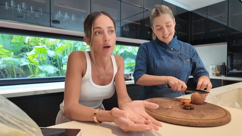 Así es por dentro la casa de Nicolás Tagliafico y Caro Calvagni en Argentina: cine con candy bar, gimnasio y chef privada.