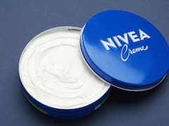 Helena Rodero, farmacéutica, sobre la crema Nivea de lata azul: “Es una crema que te produce granos si te la aplicas en la cara”