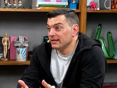 Álvarez Agis cuestiona la salida cambiaria: por qué una devaluación sin programa puede empeorar la economía