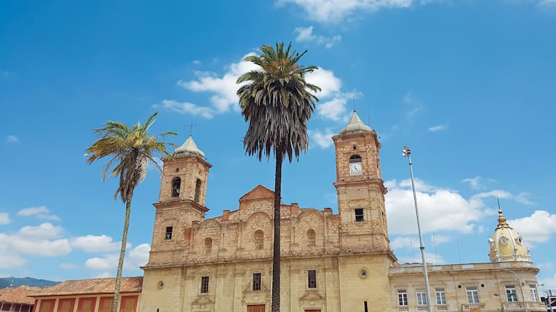 No se trata de Barichara: turistas hallan el pueblo más hermoso que asombra al mundo con sus paisajes coloniales.