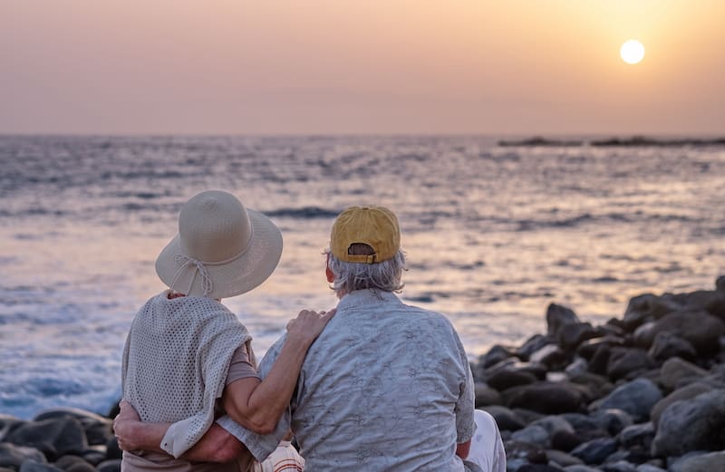 El Gobierno habilita la venta de viajes del IMSERSO de la temporada 2026-2027. (Fuente: Shutterstock).