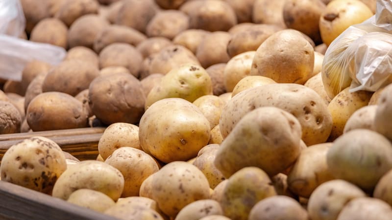 No es en la heladera: guardar las papas en este lugar evita que se pongan blandas y conserva su sabor por mucho más tiempo
Fuente: Shutterstock