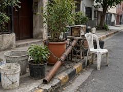 Oficial | Prohíben obstruir la banqueta y poner botes en el andén: así se denuncia a los vecinos “gandallas” en CDMX y Edomex