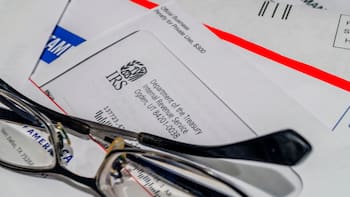 Carta CP14 del IRS: qué es el primer aviso de deuda que reciben miles de contribuyentes y qué hacer al recibirlo