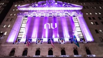Nubank brilla en monetización, pero Wall Street castiga su acción en lo que va de 2026