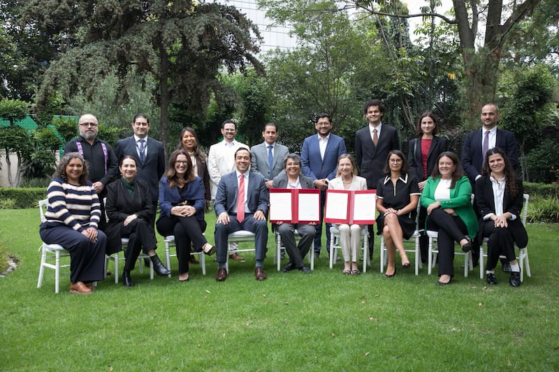 México y Francia firmaron una alianza para modernizar la Administración Pública, fortalecer la transparencia, combatir la corrupción y profesionalizar el servicio público.