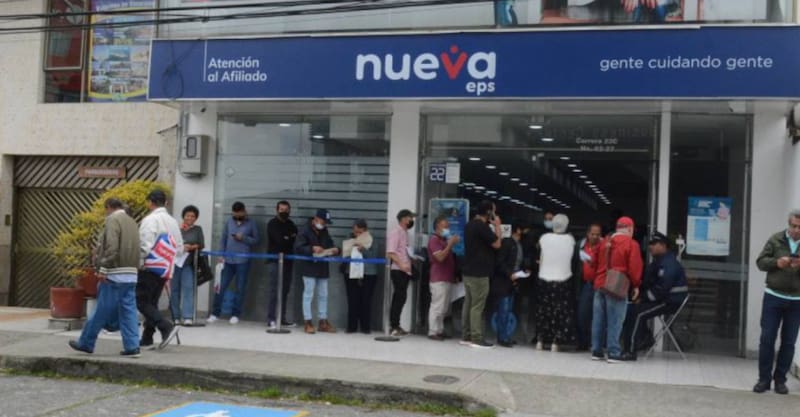 La mujer de 79 años colapsó en el punto de dispensación de medicamentos tras denunciar demoras en la entrega de insumos.