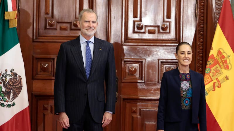 Un acto para la normalización las relaciones entre ambos países, en el Palacio Nacional en la Ciudad de México