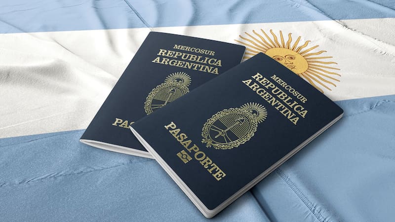 Nuevo Pasaporte 2026: quiénes tienen que renovarlo sí o sí para evitar pasar por fronteras y aeropuertos
Fuente: Archivo