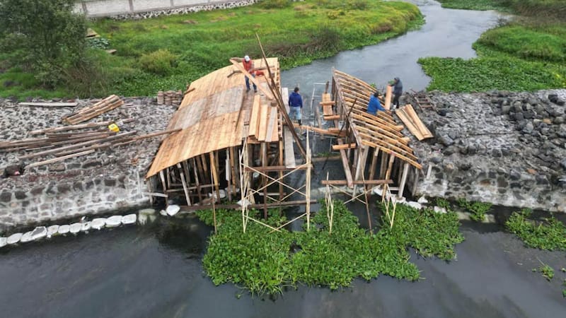 El nuevo Puente Axolotl cruzará la Laguna de Almoloya, uniendo los barrios de Ixtlahuaca y Teoconchila en Chignahuapan.