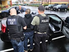 Alerta inmigrantes | ICE está más duro que nunca y hay preocupación por los nuevos tipos de arrestos “en la calle”