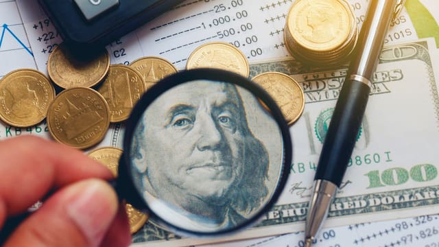 Cómo leer el riesgo detrás de la renta en dólares: las claves para invertir en Obligaciones Negociables